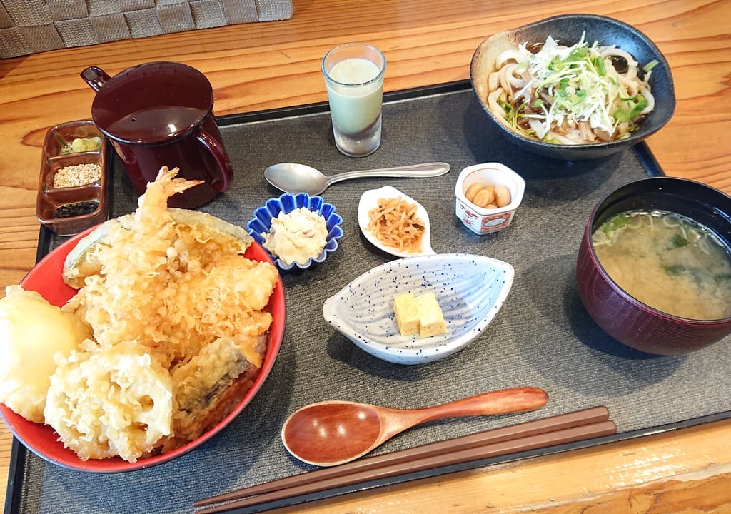 ミニ天丼ランチ