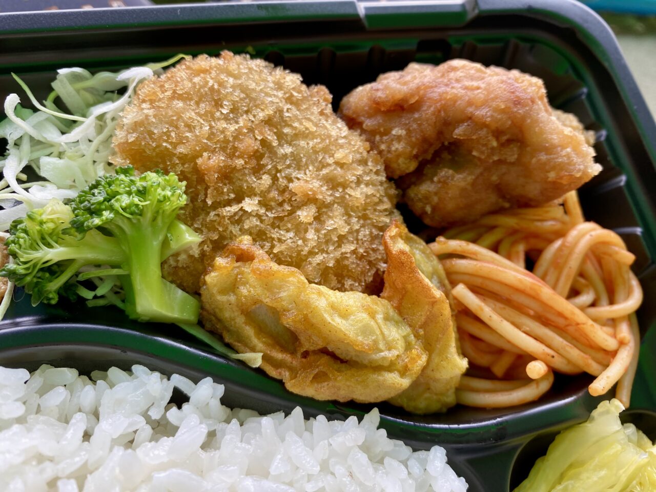 【相模原市中央区】緑ヶ丘2丁目にある「あくせる」のお弁当はおうちごはんのような懐かしいホッとする味！ コロッケパンも人気