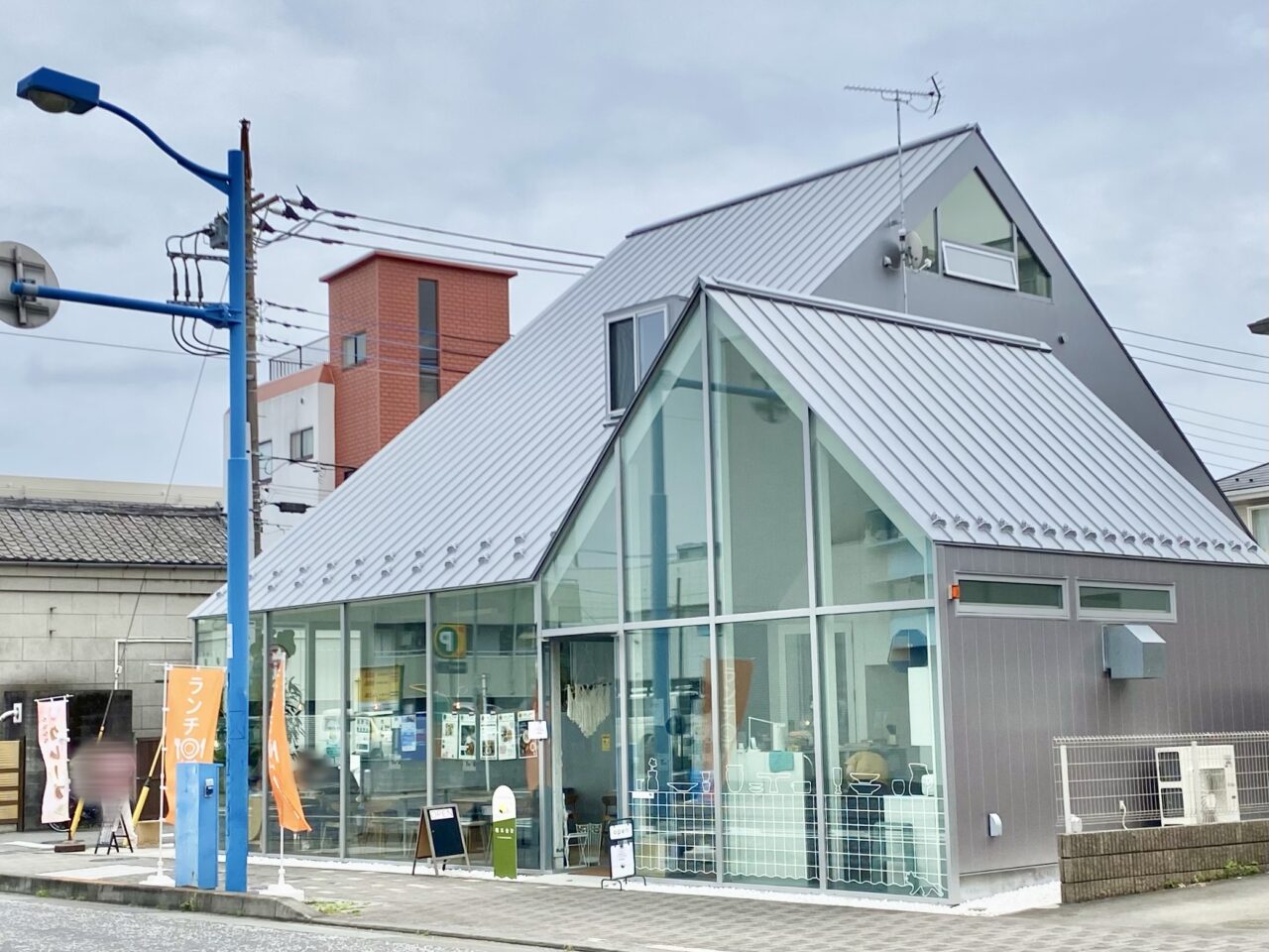 【相模原市中央区】淵野辺駅近く、フチノベースのマルシェイベント「三角屋根マルクト」が6/28(土)・6/29(日)開催されます！入場無料