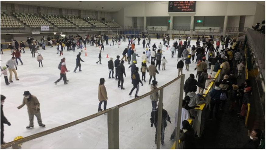 【相模原市中央区】銀河アリーナのスケートリンクが10/20よりオープンしています!「メダリスト」のフォトスポットも期間限定で設置中です