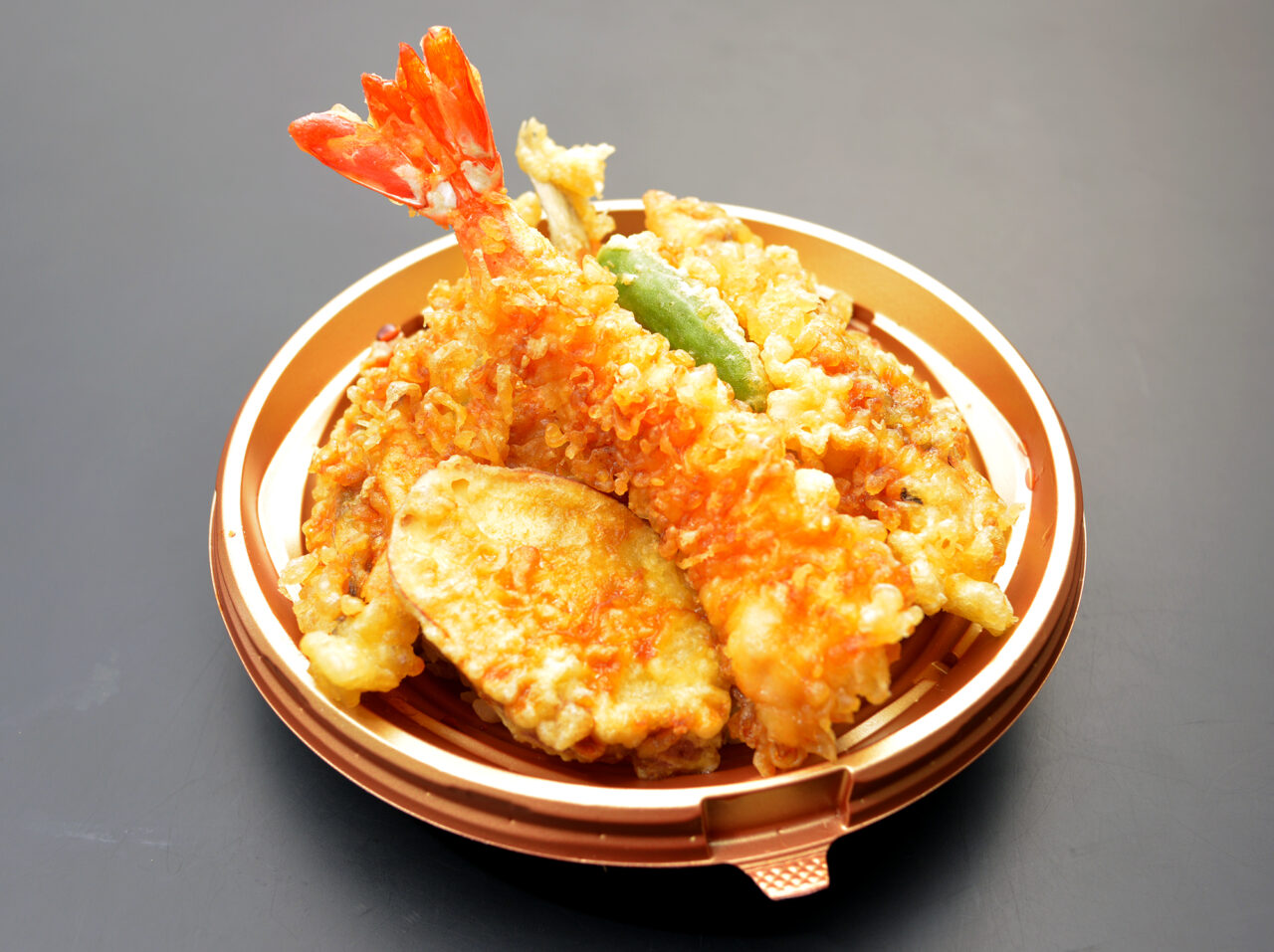 【相模原市中央区】角上魚類の寺泊本店限定の「四色丼」が最高金賞を受賞！ 相模原店を含む全店で期間限定販売へ